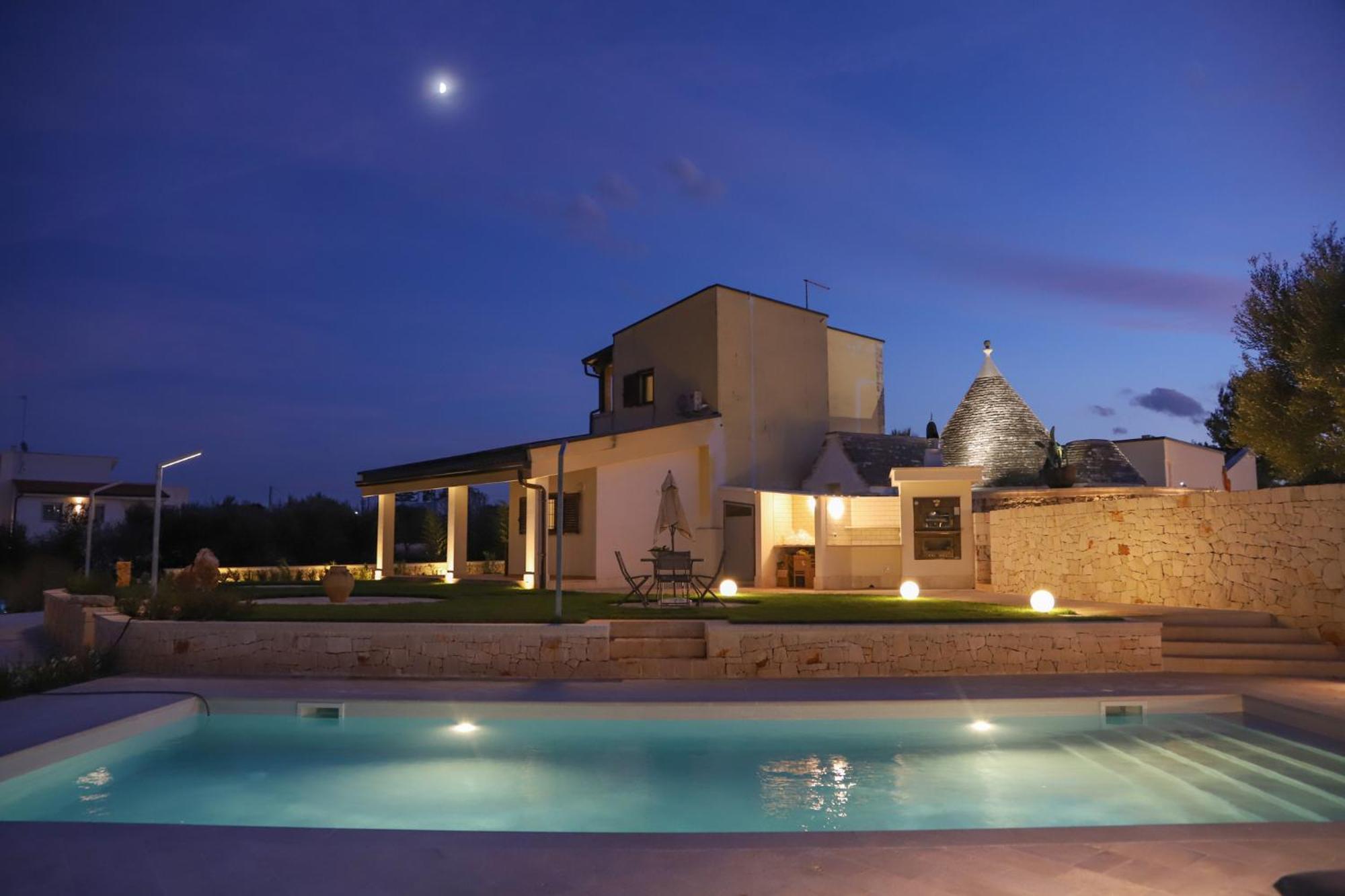 Villa Td Trulli Saveni Trulli With Pool Near The Centre Castellana Grotte Exterior foto